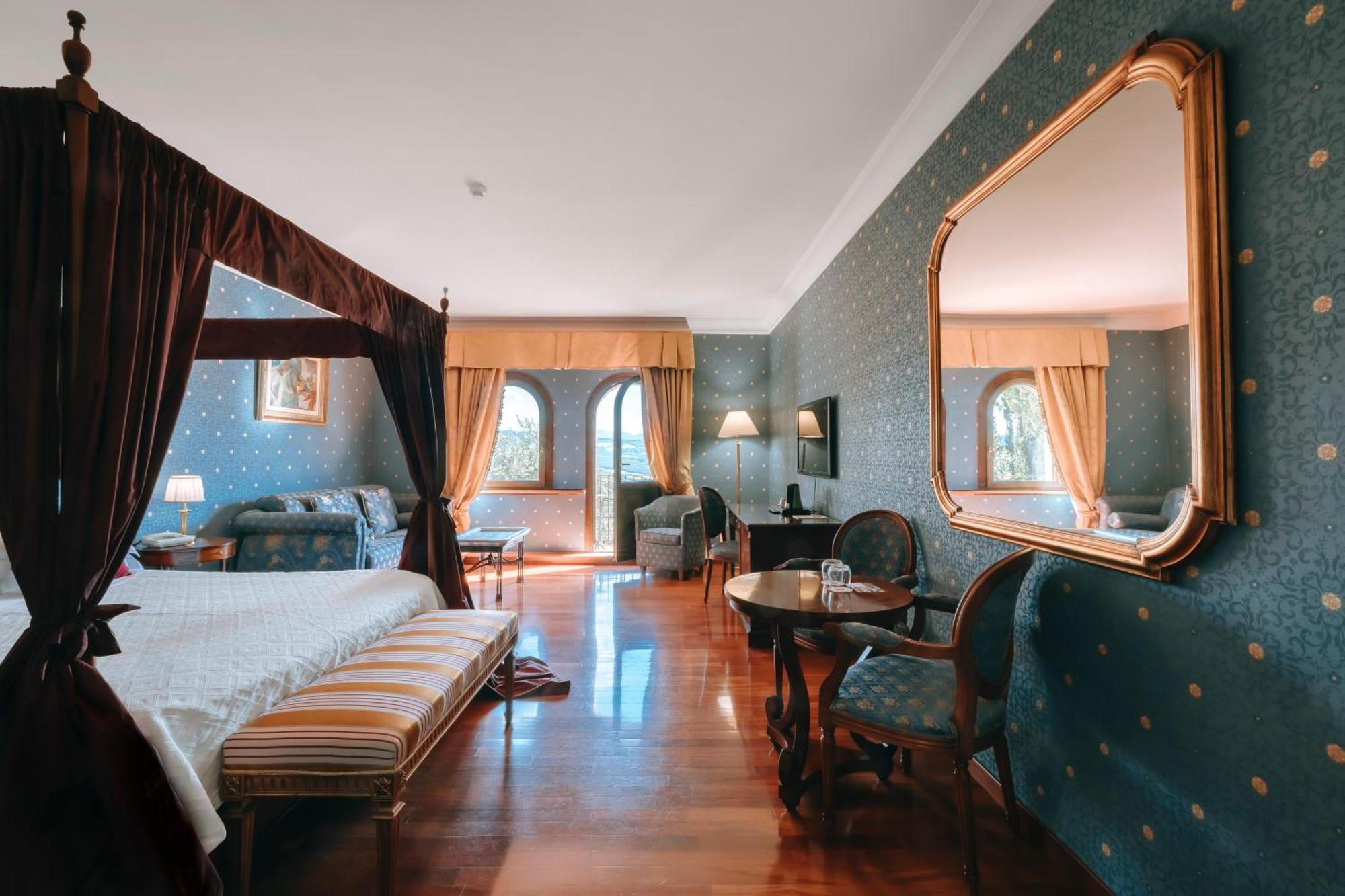 Hotel Bramante トーディ エクステリア 写真