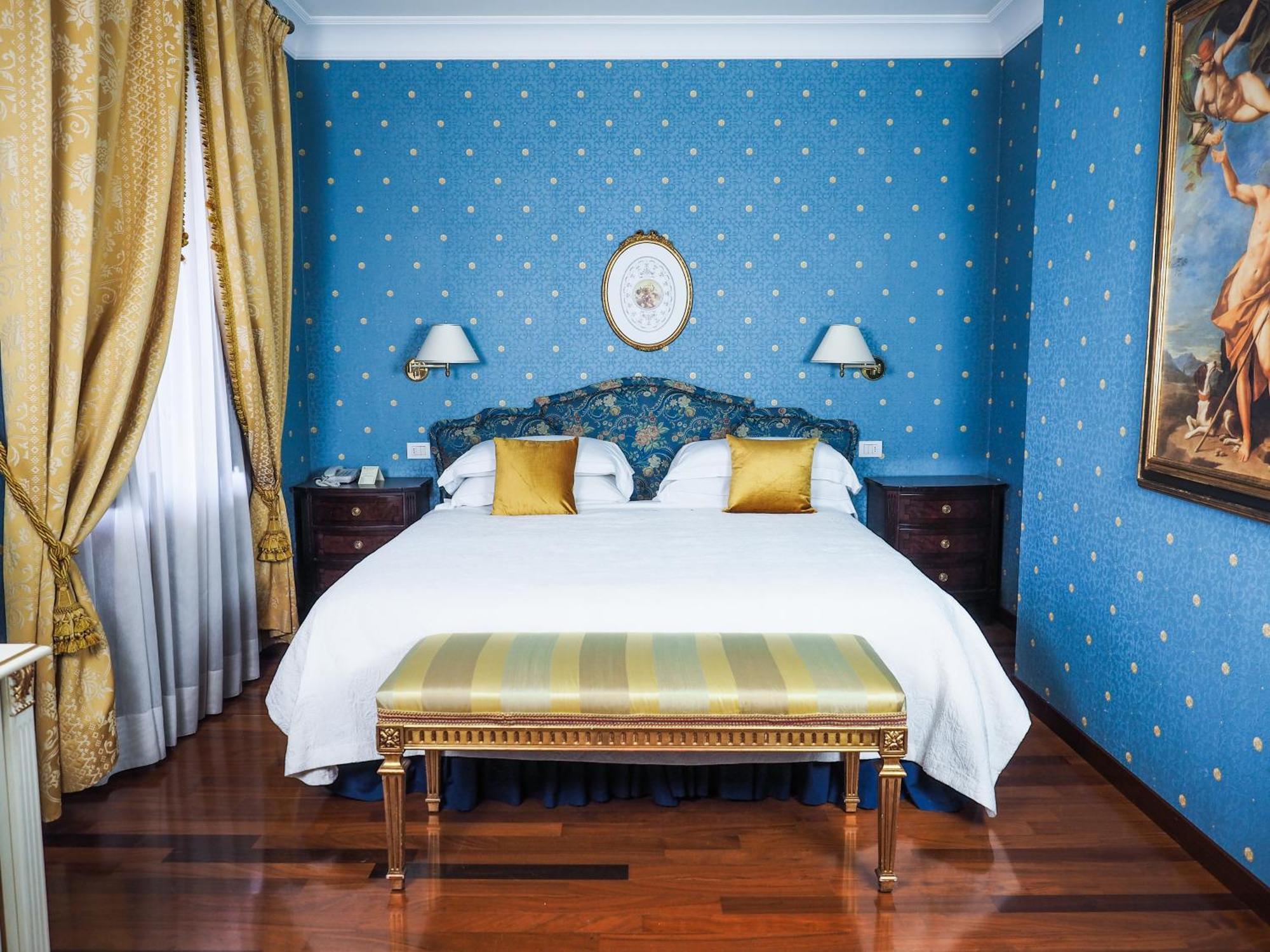 Hotel Bramante トーディ エクステリア 写真